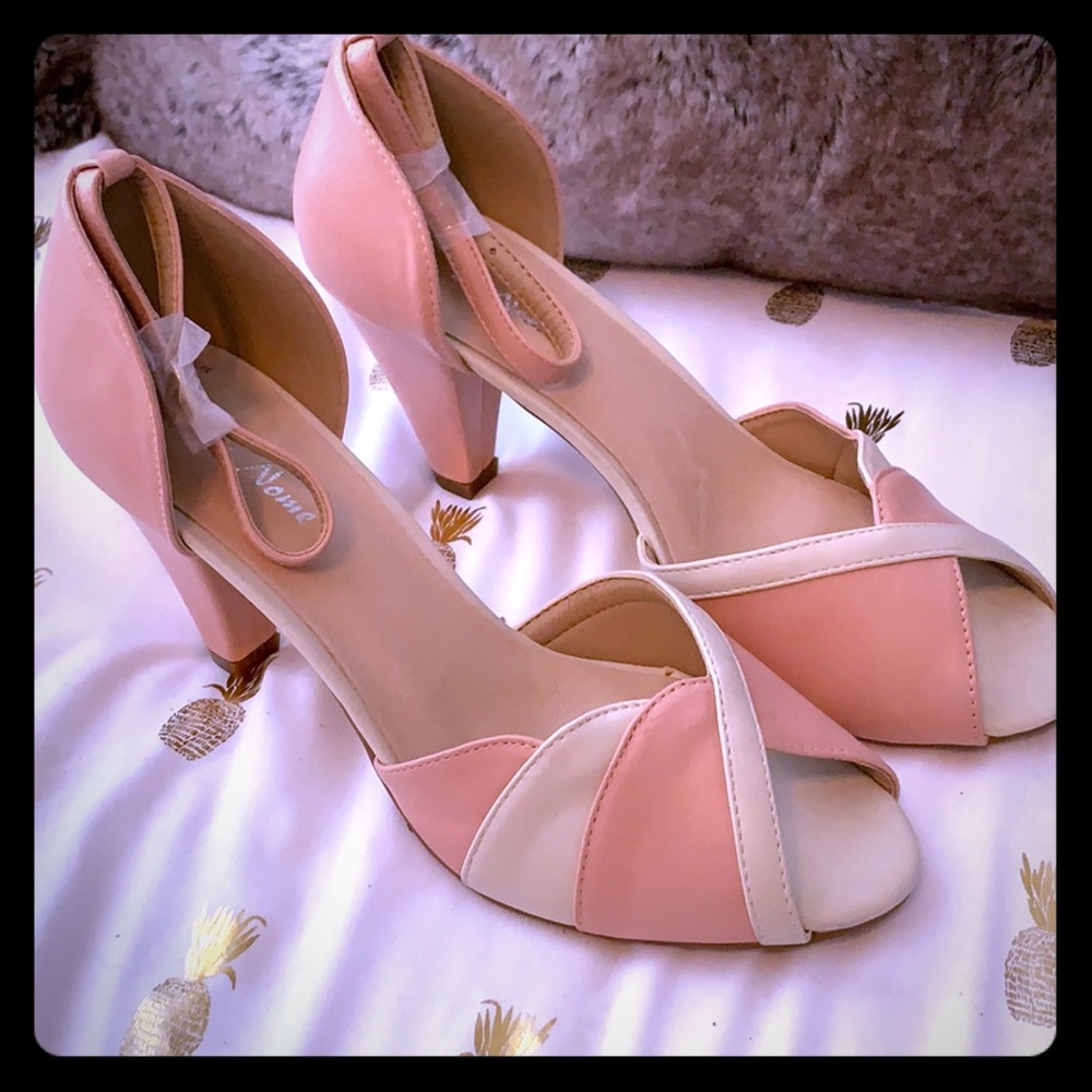 Pinup shoes pink & white new in box 39